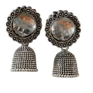 New Latest Designer Brass Alloy Stud Earring for Ladies